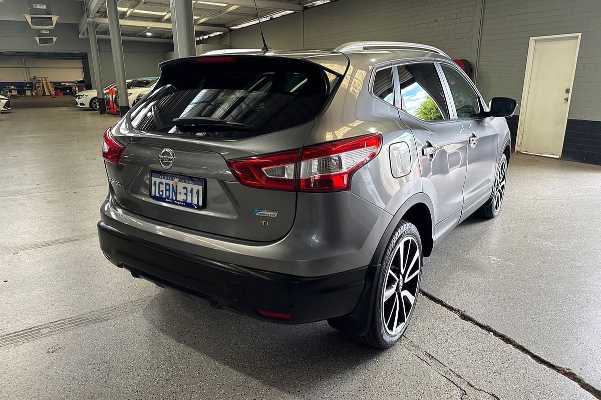 2016 Nissan QASHQAI Ti J11