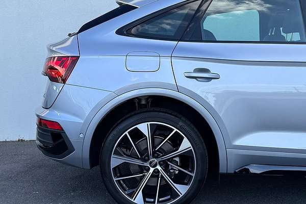 2024 Audi Q5 45 TFSI S Line FY