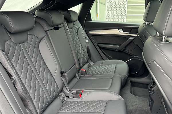 2024 Audi Q5 45 TFSI S Line FY