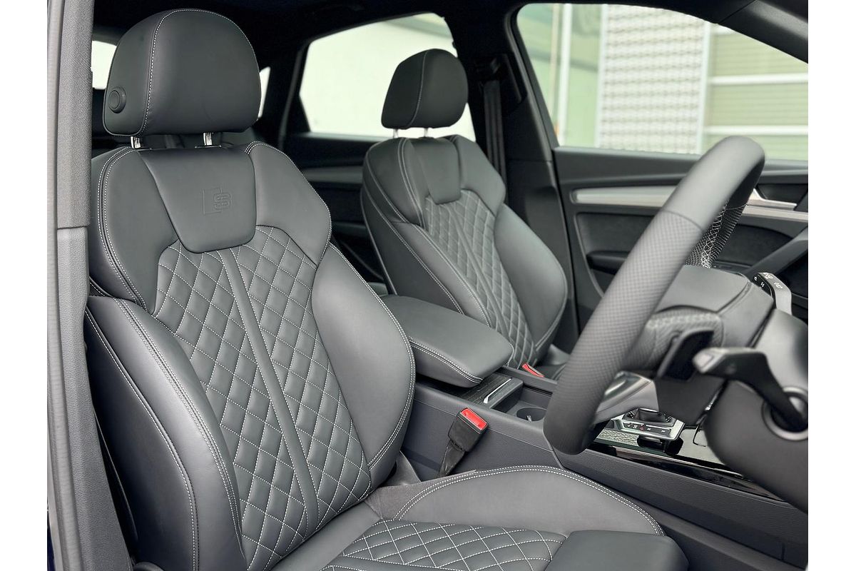 2024 Audi Q5 45 TFSI S Line FY