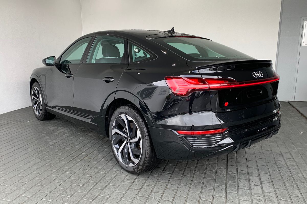 2024 Audi Q8 e-tron 55 GE