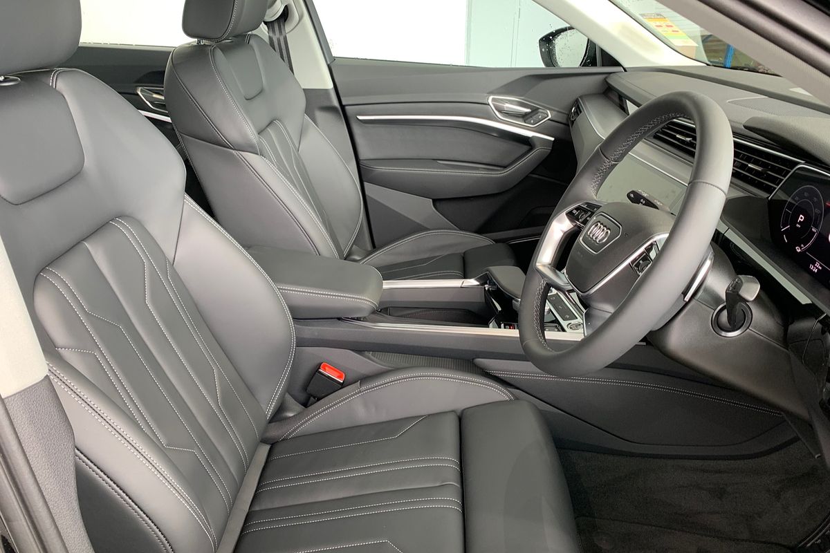 2024 Audi Q8 e-tron 55 GE