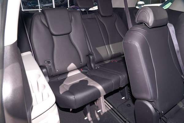 2023 Kia Carnival Special Edition KA4