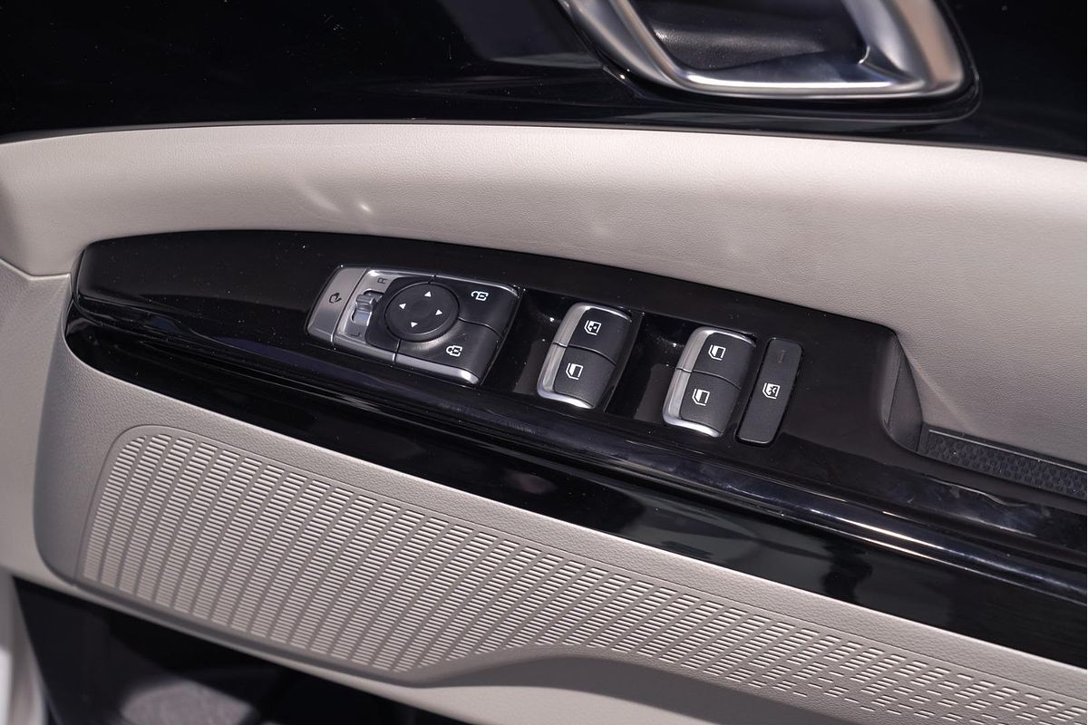 2023 Kia Carnival Special Edition KA4