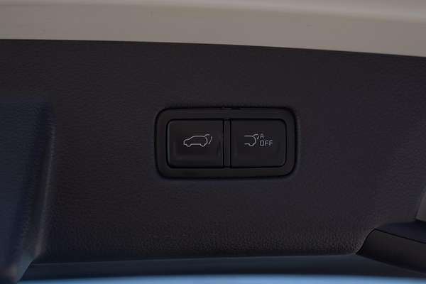 2023 Kia Carnival Special Edition KA4