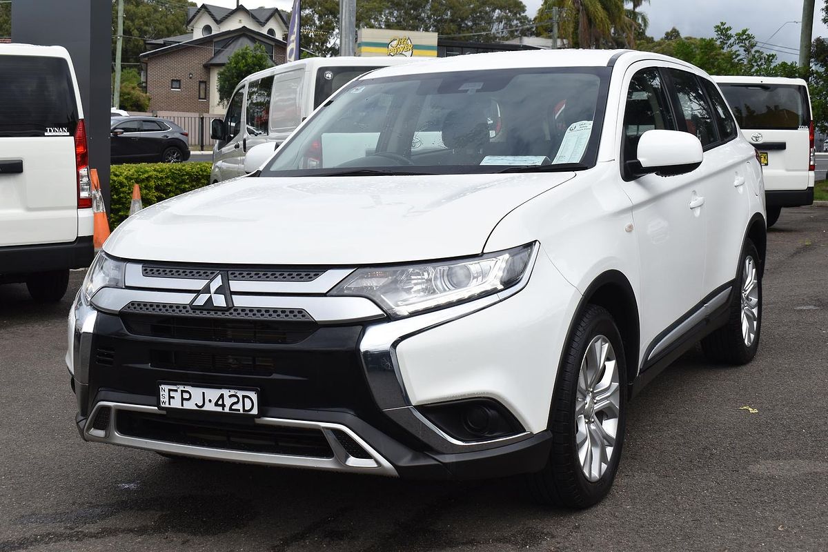 2021 Mitsubishi Outlander ES ZL