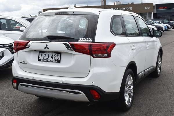 2021 Mitsubishi Outlander ES ZL