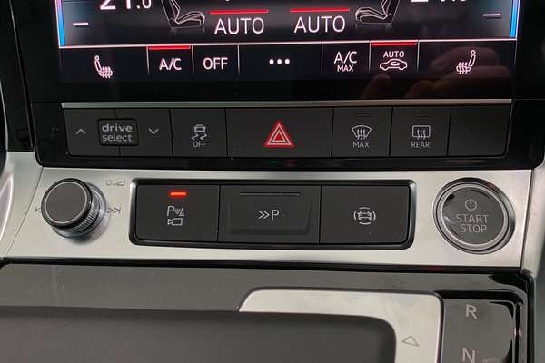 2024 Audi Q8 e-tron 55 GE