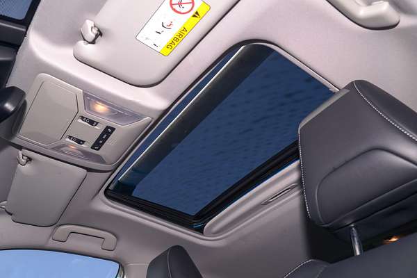 2020 Toyota RAV4 Cruiser AXAH54R