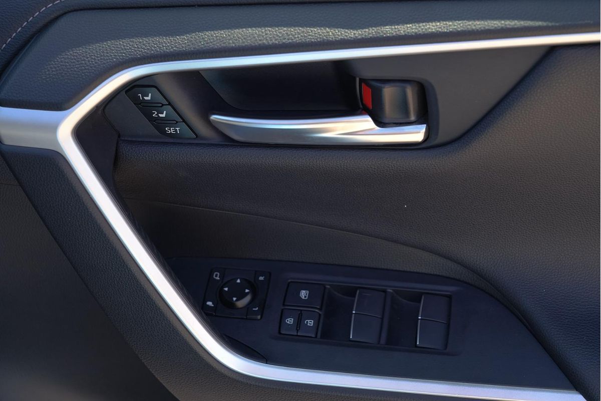 2020 Toyota RAV4 Cruiser AXAH54R