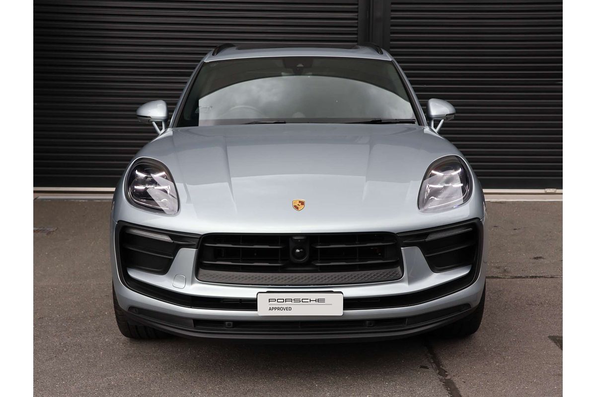 2024 Porsche Macan 95B
