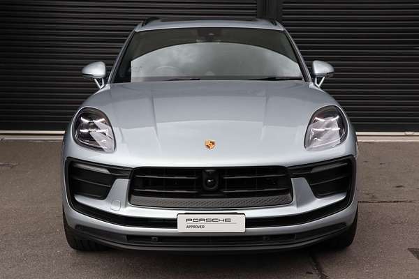2024 Porsche Macan 95B