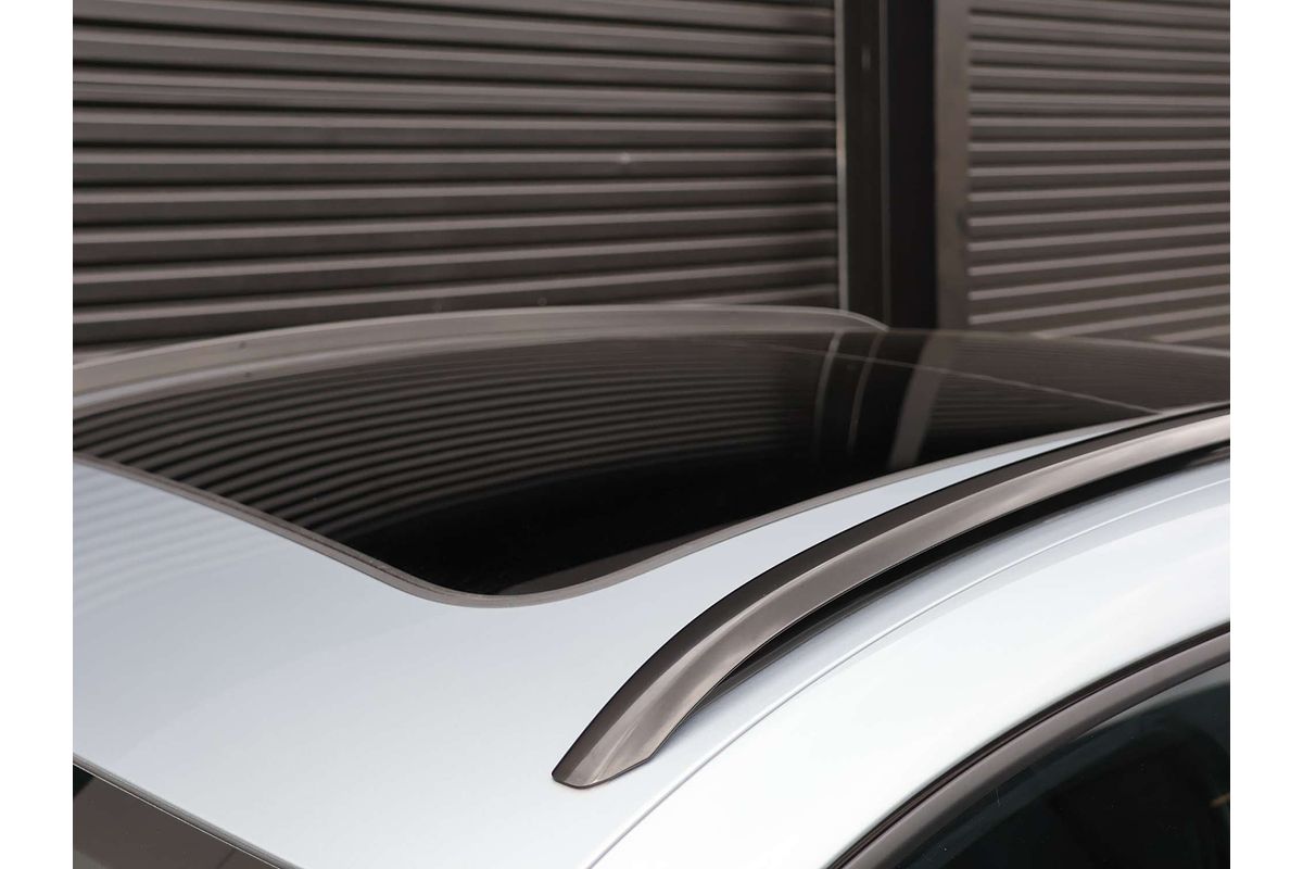 2024 Porsche Macan 95B