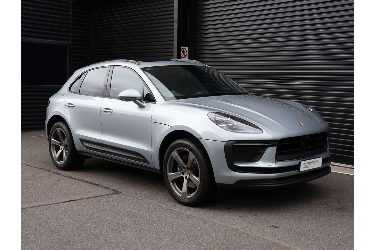 2024 Porsche Macan 95B