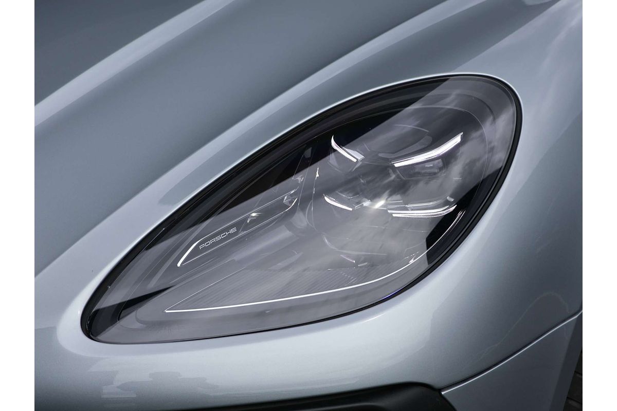 2024 Porsche Macan 95B