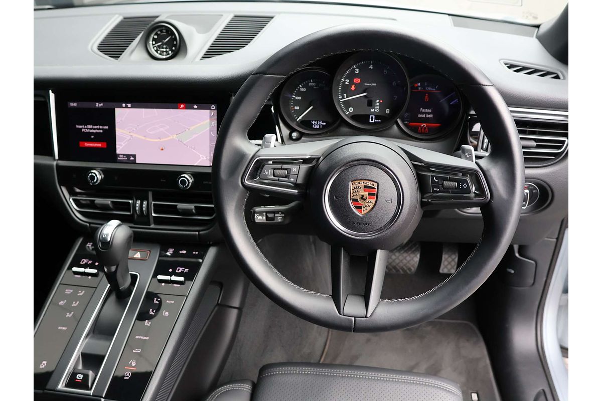 2024 Porsche Macan 95B