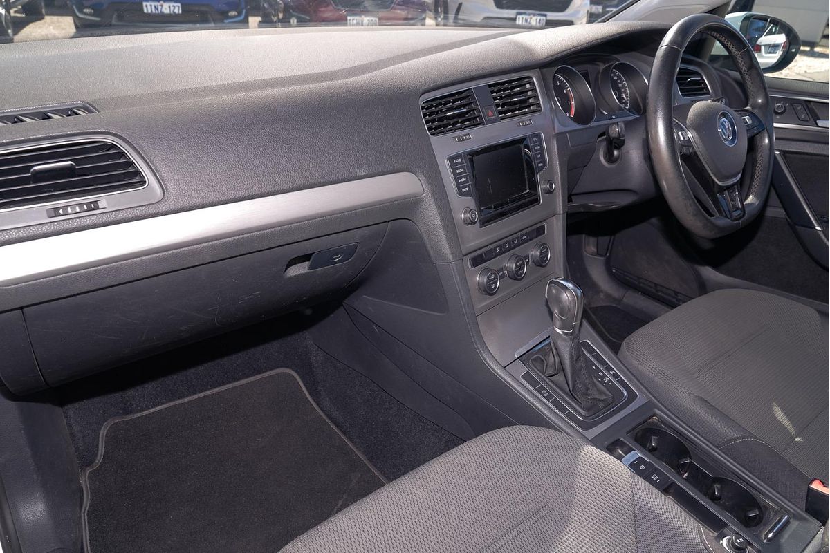 2014 Volkswagen Golf 90TSI Comfortline 7
