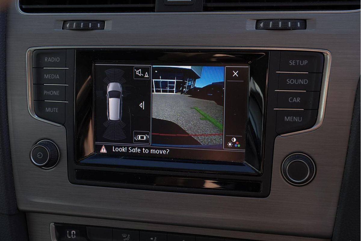 2014 Volkswagen Golf 90TSI Comfortline 7