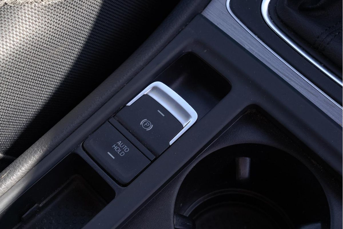 2014 Volkswagen Golf 90TSI Comfortline 7