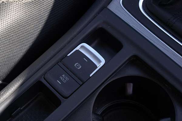 2014 Volkswagen Golf 90TSI Comfortline 7