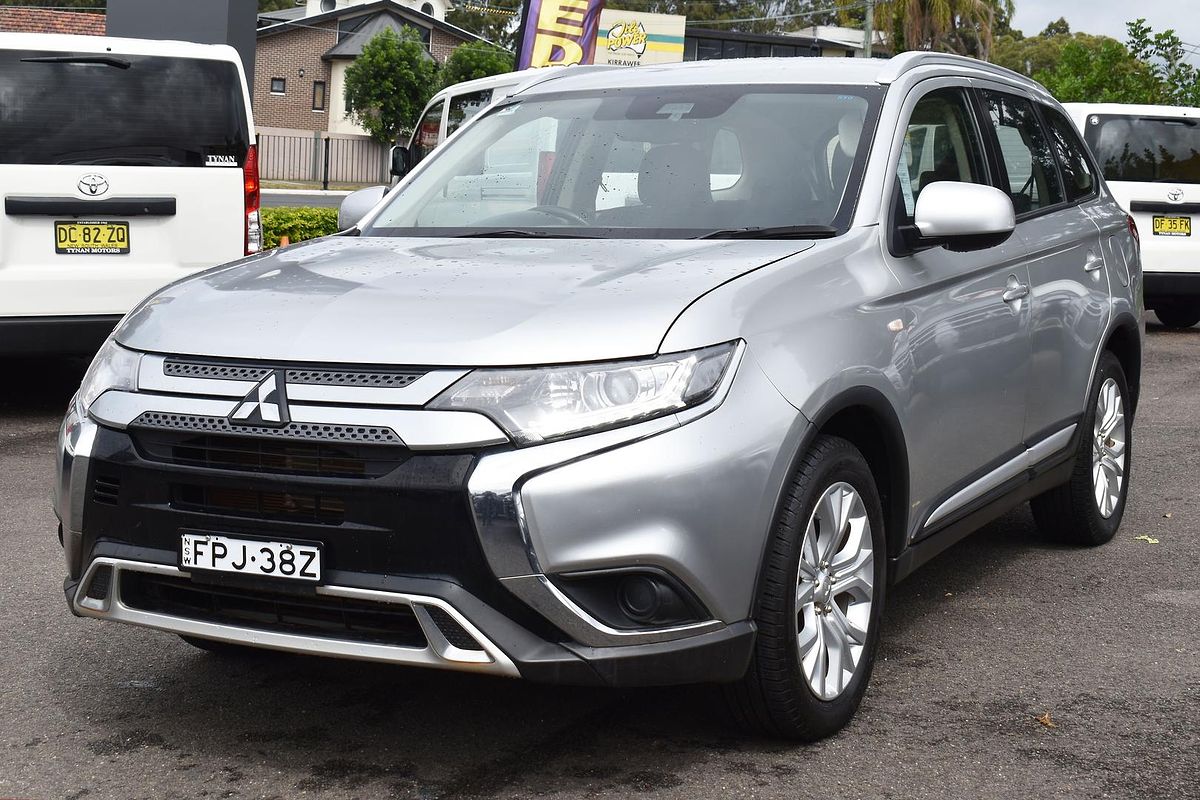 2020 Mitsubishi Outlander ES ZL