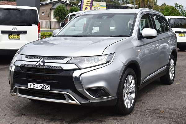 2020 Mitsubishi Outlander ES ZL