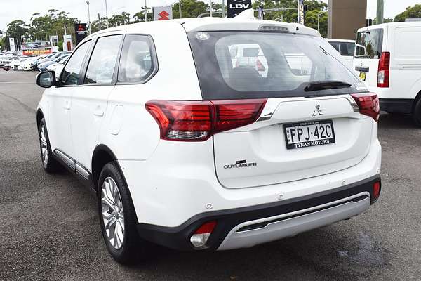 2021 Mitsubishi Outlander ES ZL