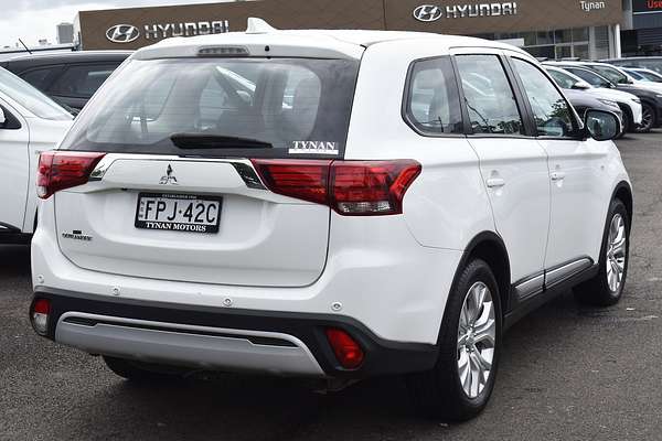 2021 Mitsubishi Outlander ES ZL