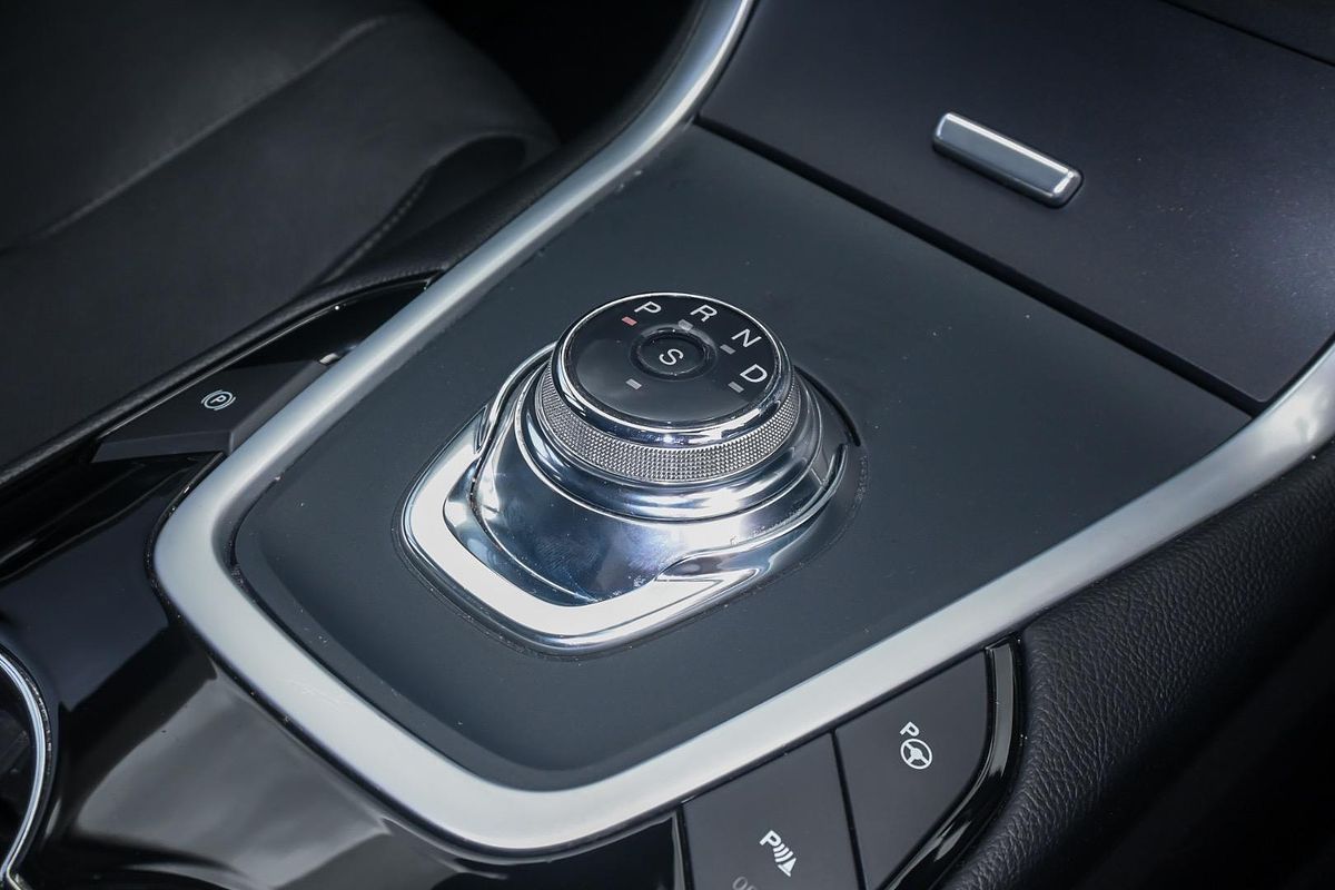 2019 Ford Endura Titanium CA