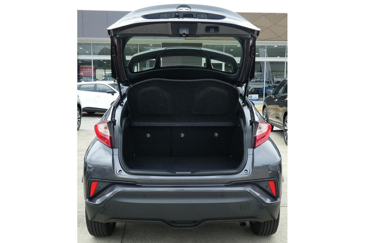 2022 Toyota C-HR GXL NGX10R