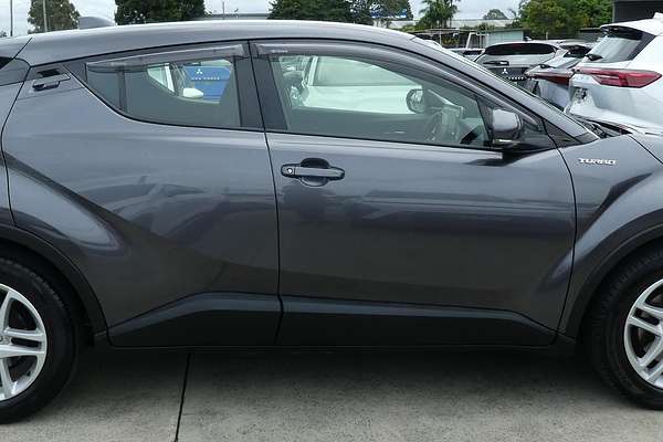 2022 Toyota C-HR GXL NGX10R