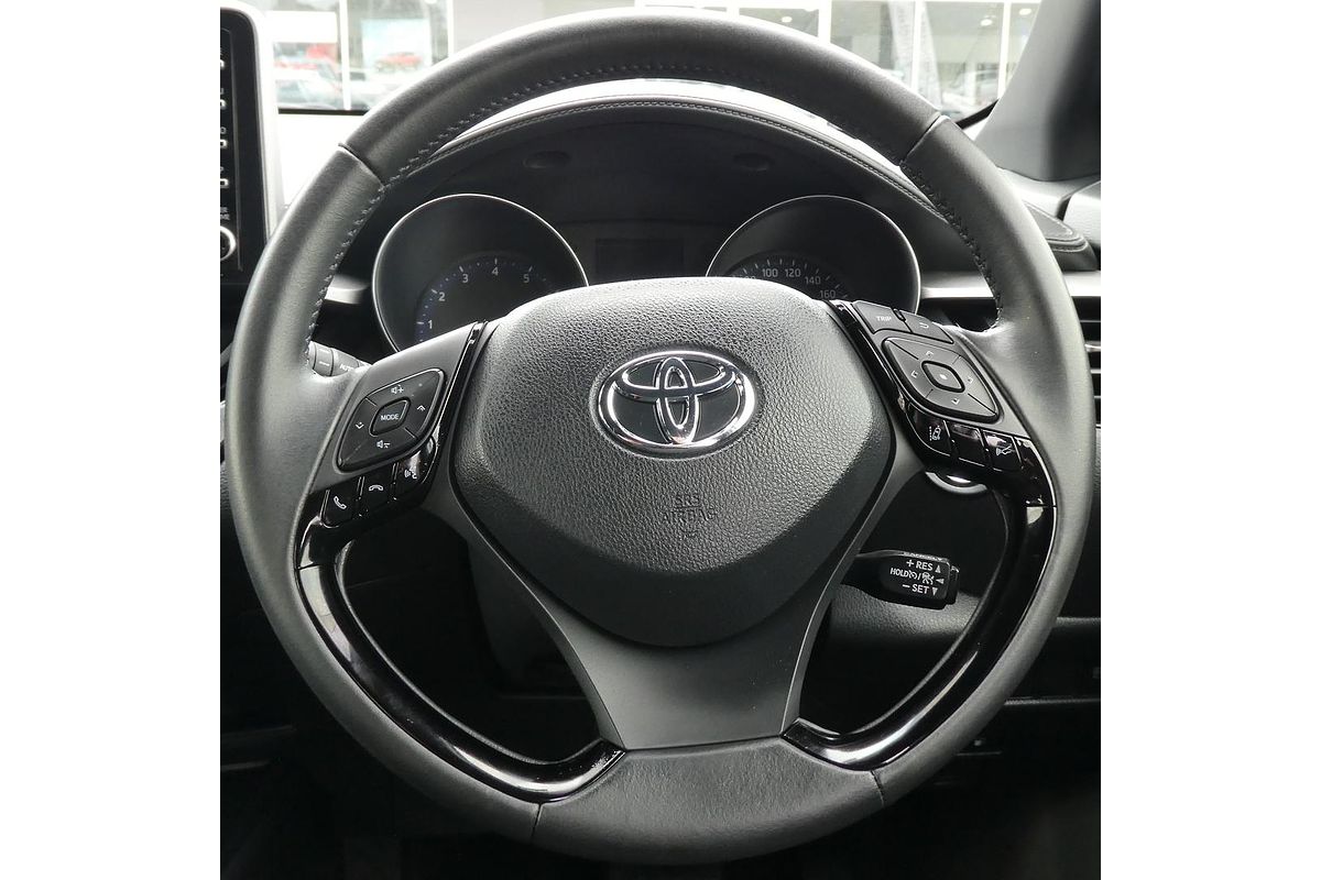 2022 Toyota C-HR GXL NGX10R