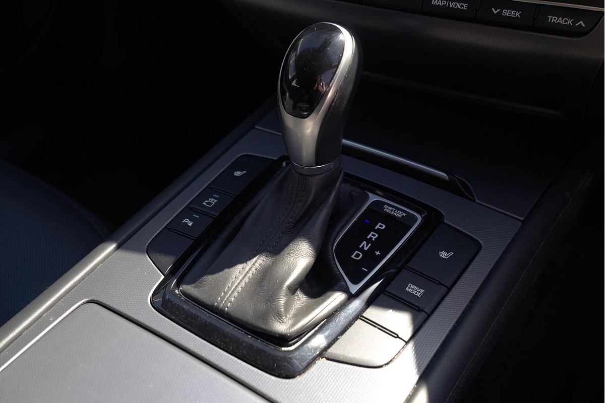 2015 Hyundai Genesis Sensory Pack DH