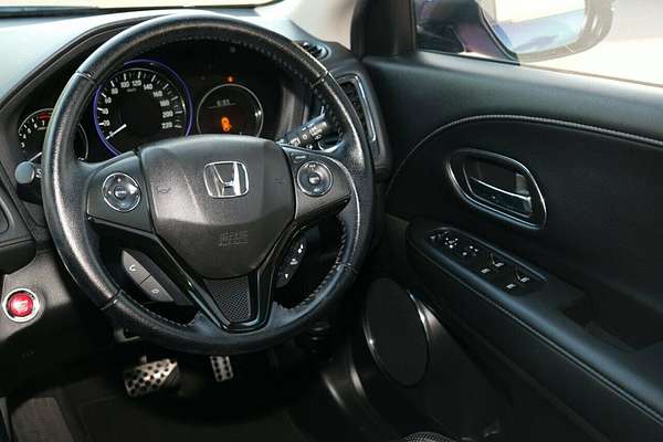 2017 Honda HR-V VTi-L