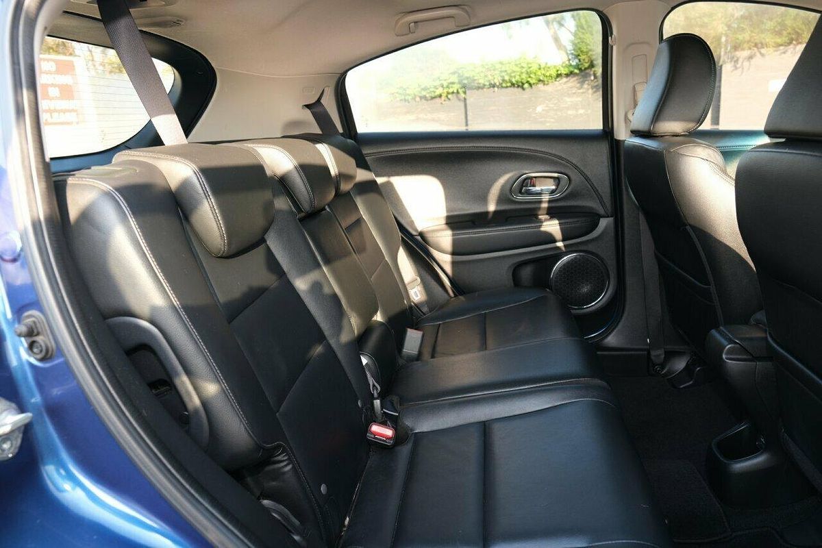 2017 Honda HR-V VTi-L