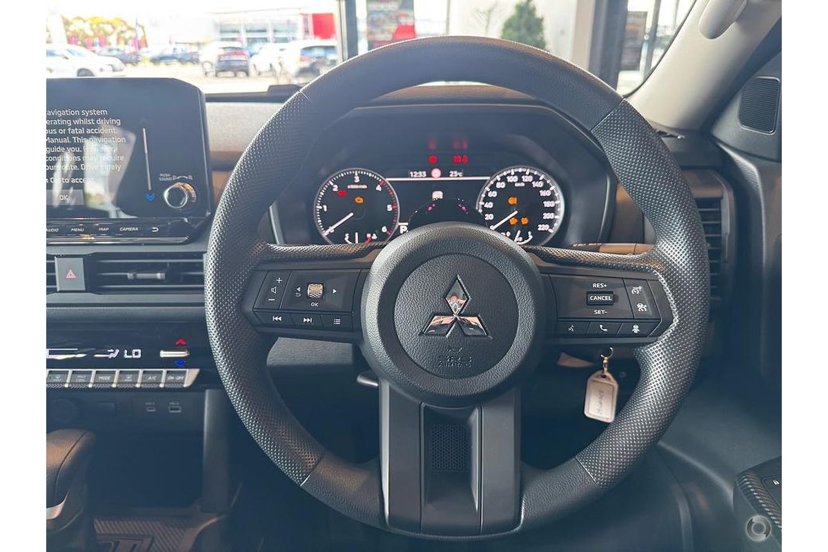 2024 Mitsubishi Triton GLX MV 4X4