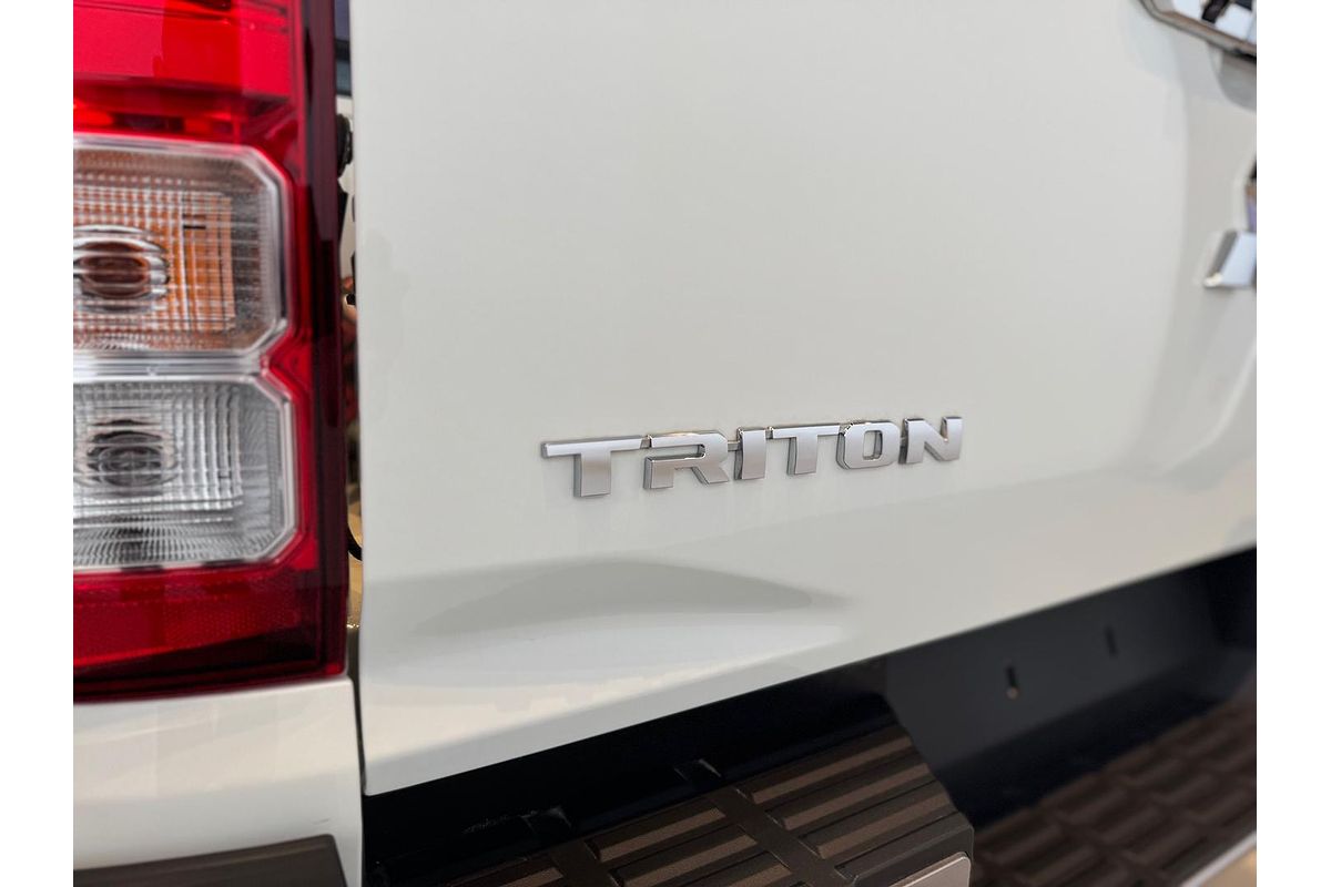 2024 Mitsubishi Triton GLX MV 4X4