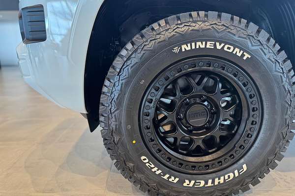 2024 Mitsubishi Triton GLX MV 4X4