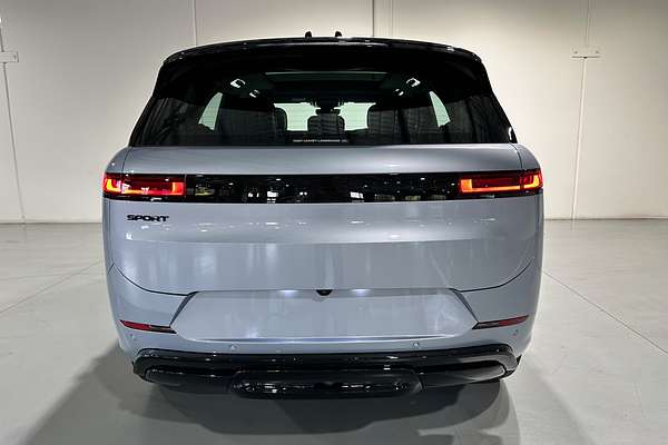 2025 Land Rover Range Rover Sport D300 Dynamic SE L461