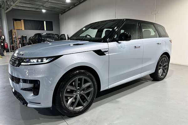 2025 Land Rover Range Rover Sport D300 Dynamic SE L461