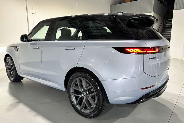 2025 Land Rover Range Rover Sport D300 Dynamic SE L461