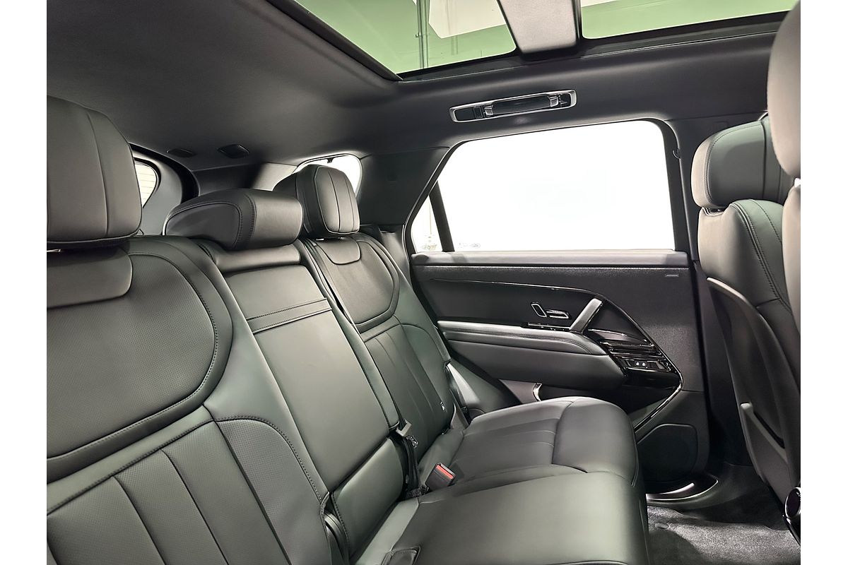 2025 Land Rover Range Rover Sport D300 Dynamic SE L461