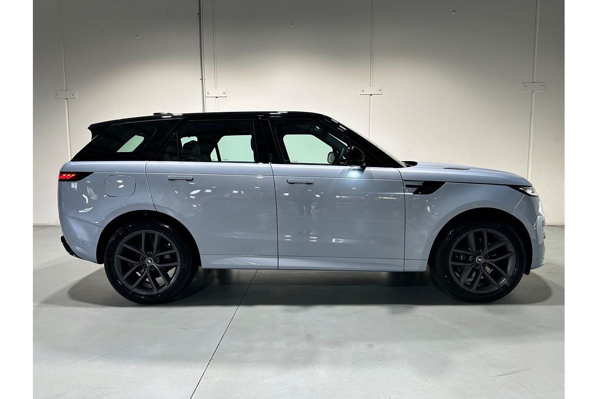 2025 Land Rover Range Rover Sport D300 Dynamic SE L461