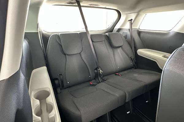 2022 Kia Carnival S KA4