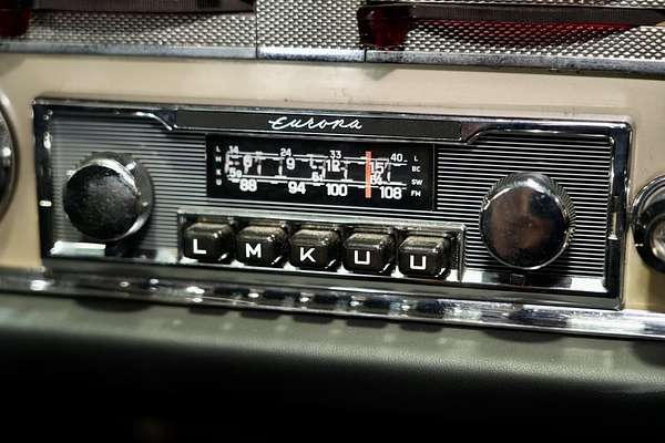 1967 Mercedes-Benz 230SL W113