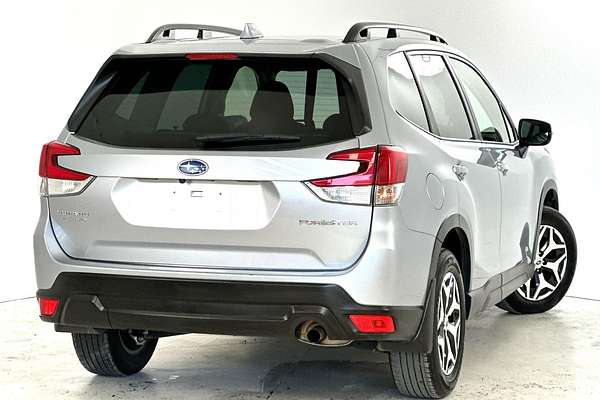 2023 Subaru Forester 2.5i S5