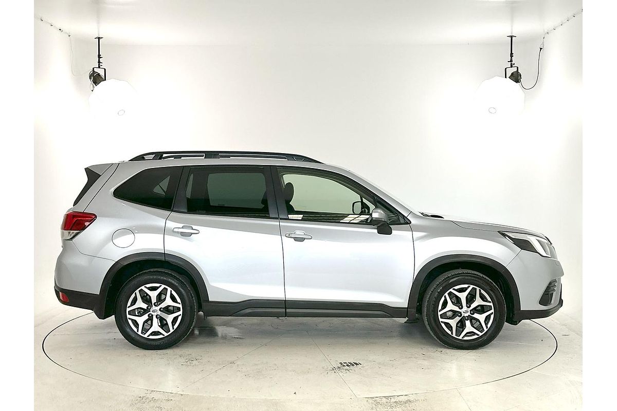 2023 Subaru Forester 2.5i S5