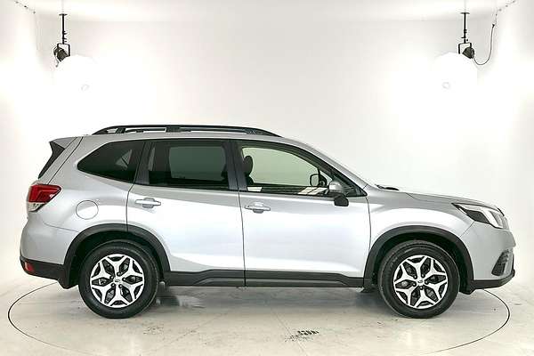 2023 Subaru Forester 2.5i S5