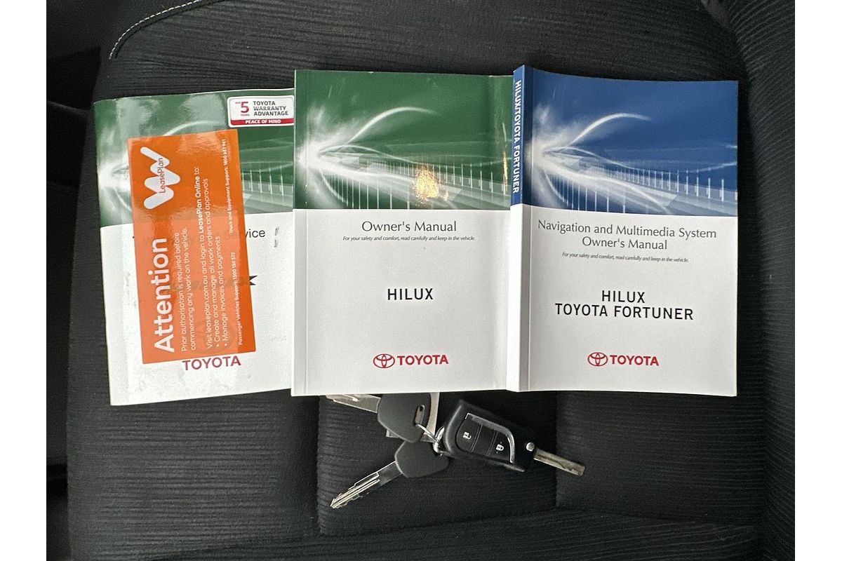 2019 Toyota Hilux SR GUN126R 4X4