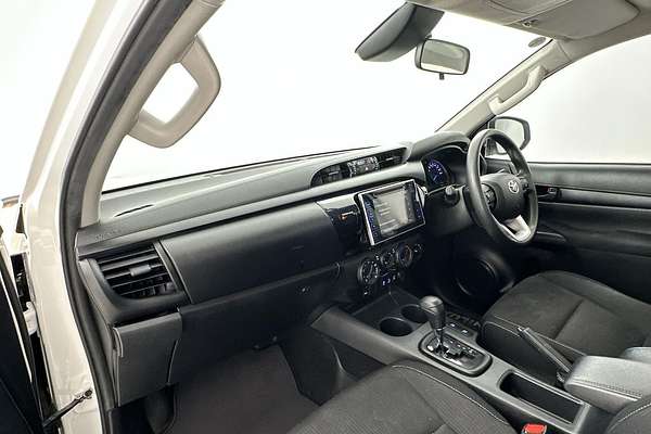 2019 Toyota Hilux SR GUN126R 4X4